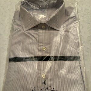 SHIRT. New w tags. Brooks Brothers Sz 16 - 34. Light purpose fine stripe.